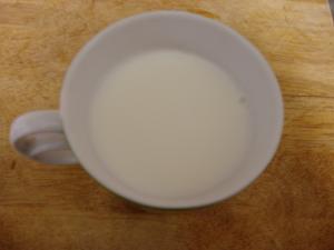 ブランデーホットミルク