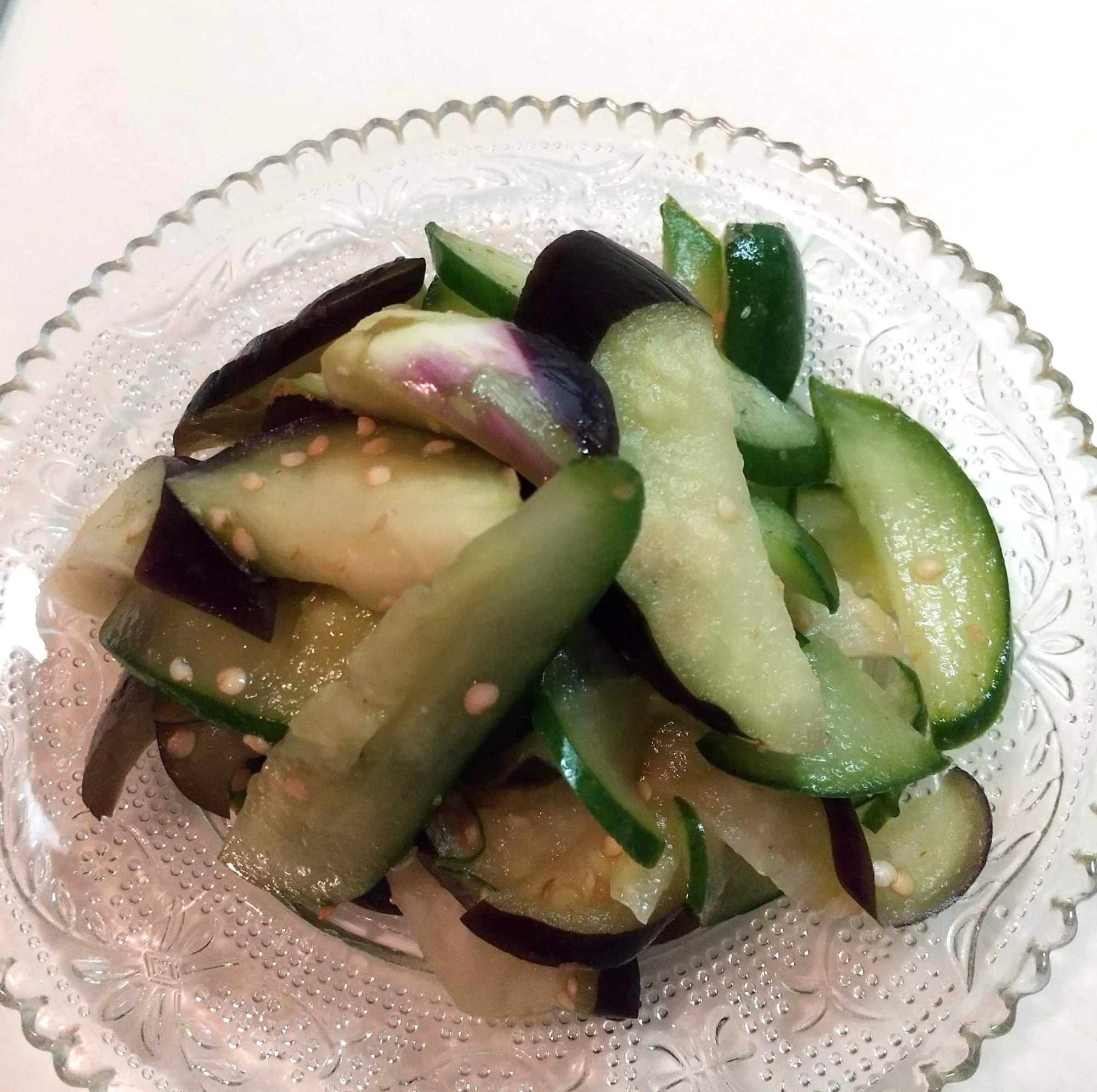 秋なすときゅうりの即席浅漬