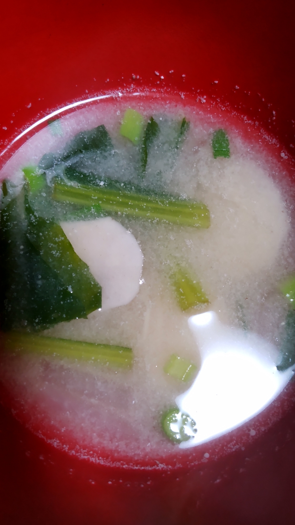 里芋と小松菜の味噌汁