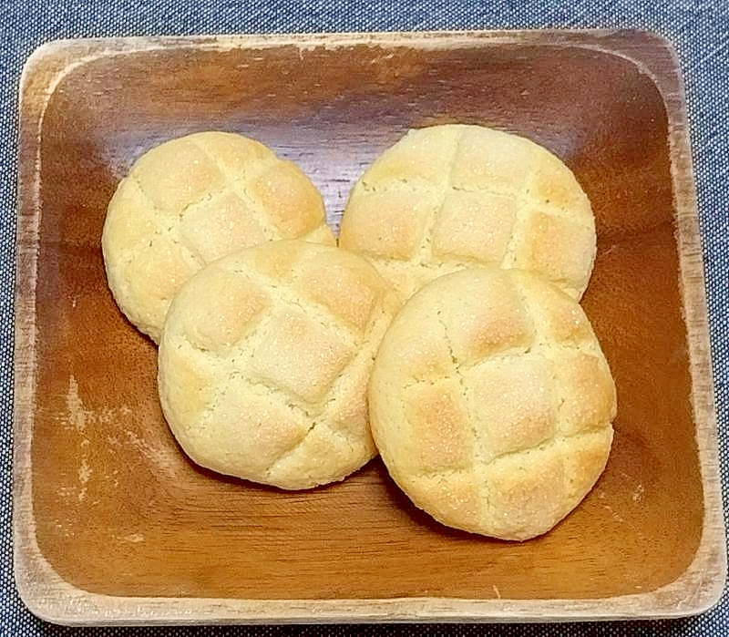 サクっとメロンパンの上だけクッキー