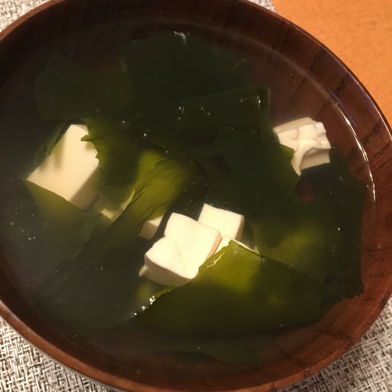 豆腐とわかめのすまし汁☆柚子胡椒風味