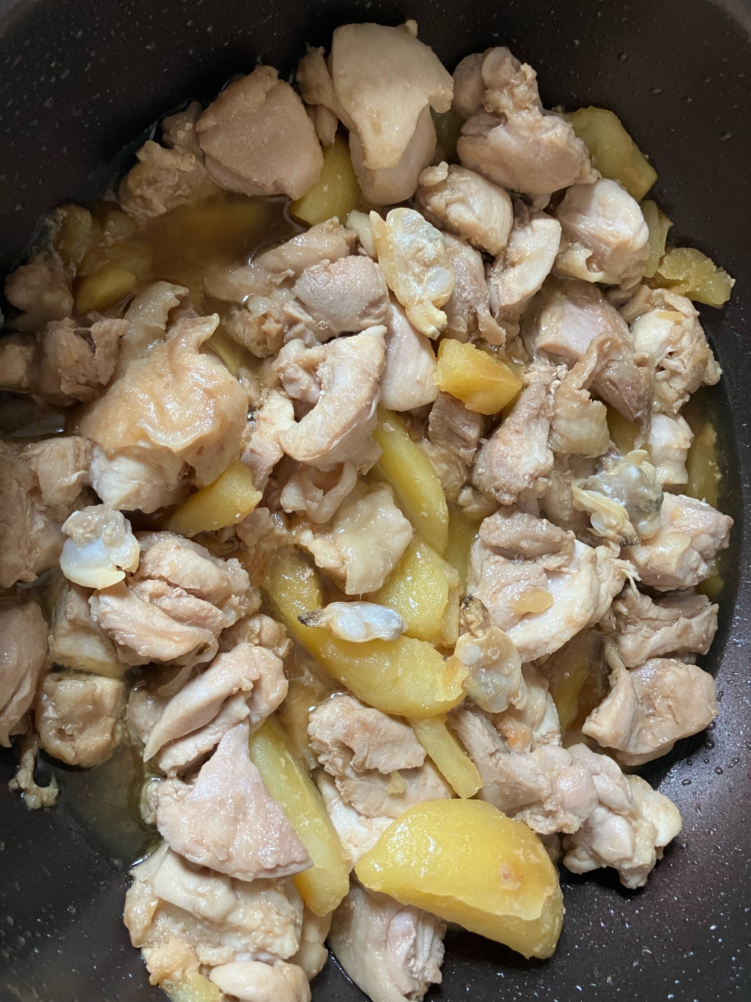 鶏肉とあさりとじゃがいもの甘辛