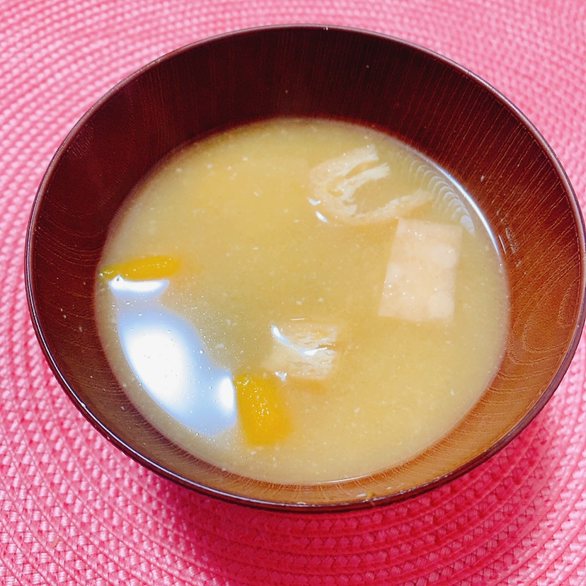 いりこ出し♪かぼちゃ油揚げの味噌汁