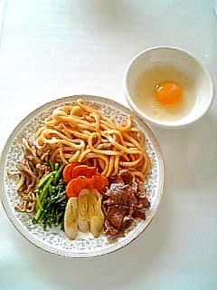 ☆すきやきうどん☆玉子添え