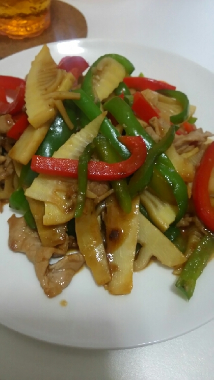 彩りにパプリカも入れて作りました。
ご飯がモリモリ食べられる美味しさですね♪
みんなに好評でした(*^^*)