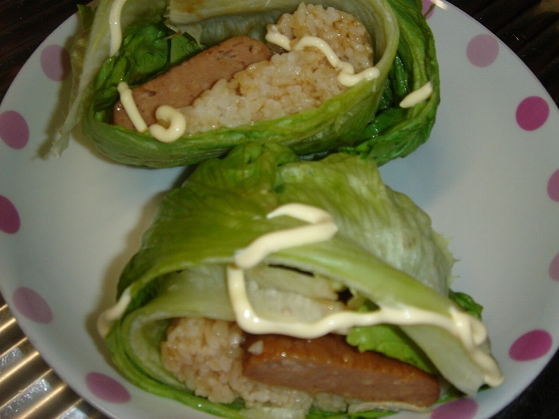 ハンバーグとご飯のレタス包み レシピ 作り方 By Akiakiaki32 楽天レシピ ハンバーグとご飯のレタス包み レシピ 作り方 By Akiakiaki32 楽天レシピ