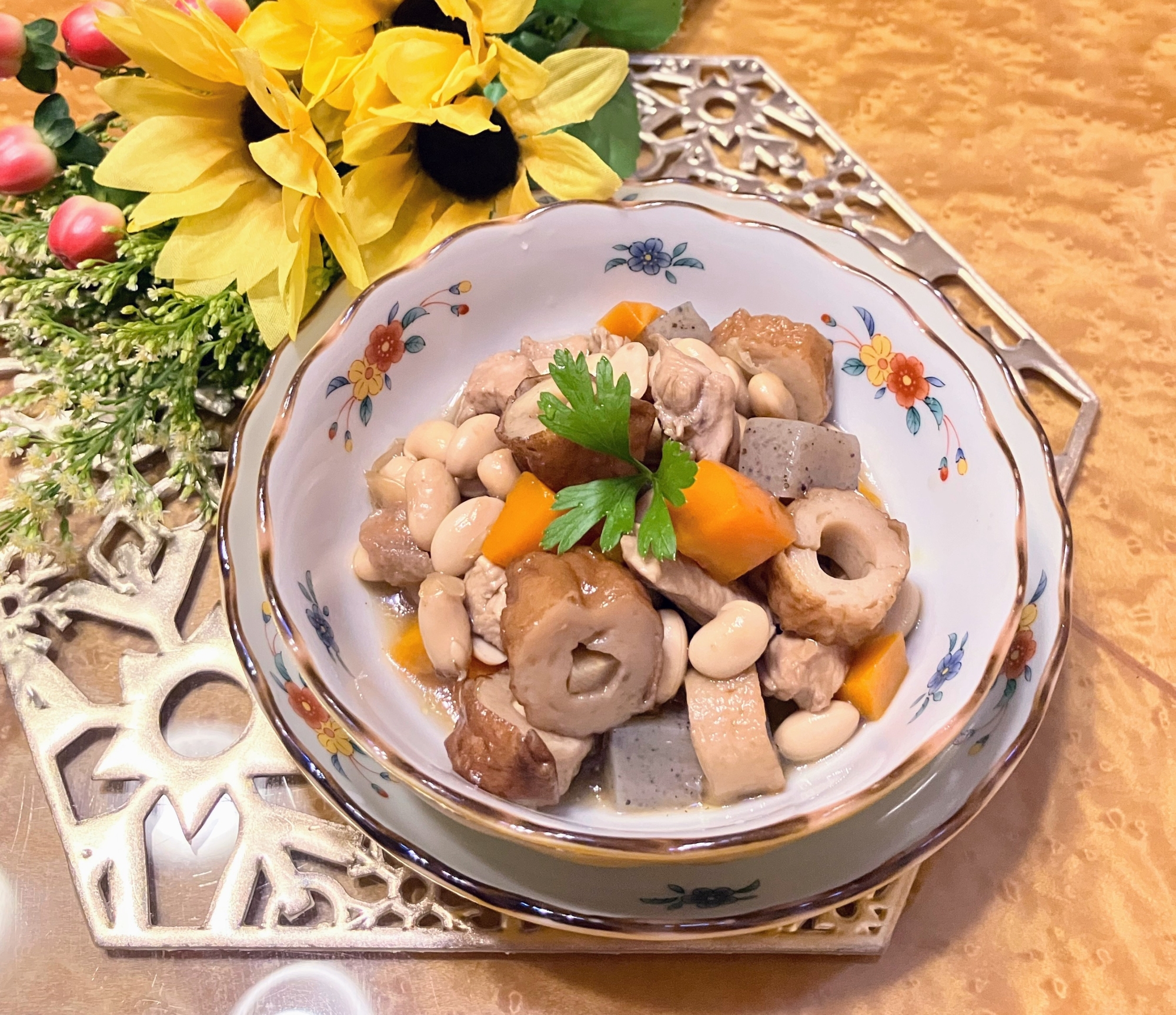 鶏むね肉で〜五目煮豆〜