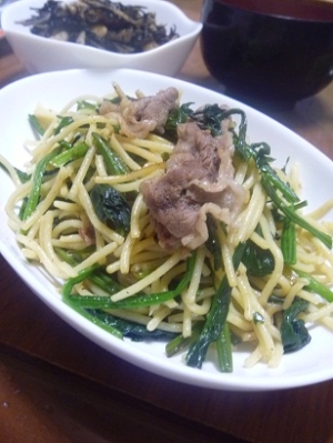 簡単　ほうれん草パスタ