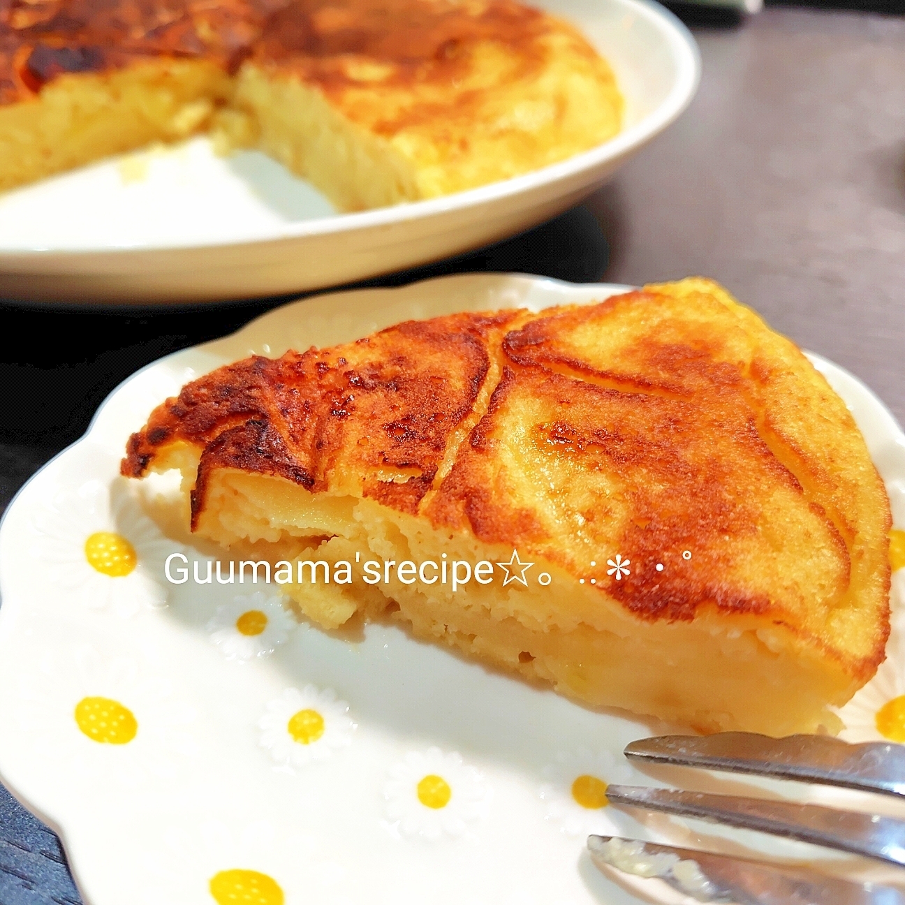 りんごたっぷり♡豆腐でもっちり♡りんごホットケーキ