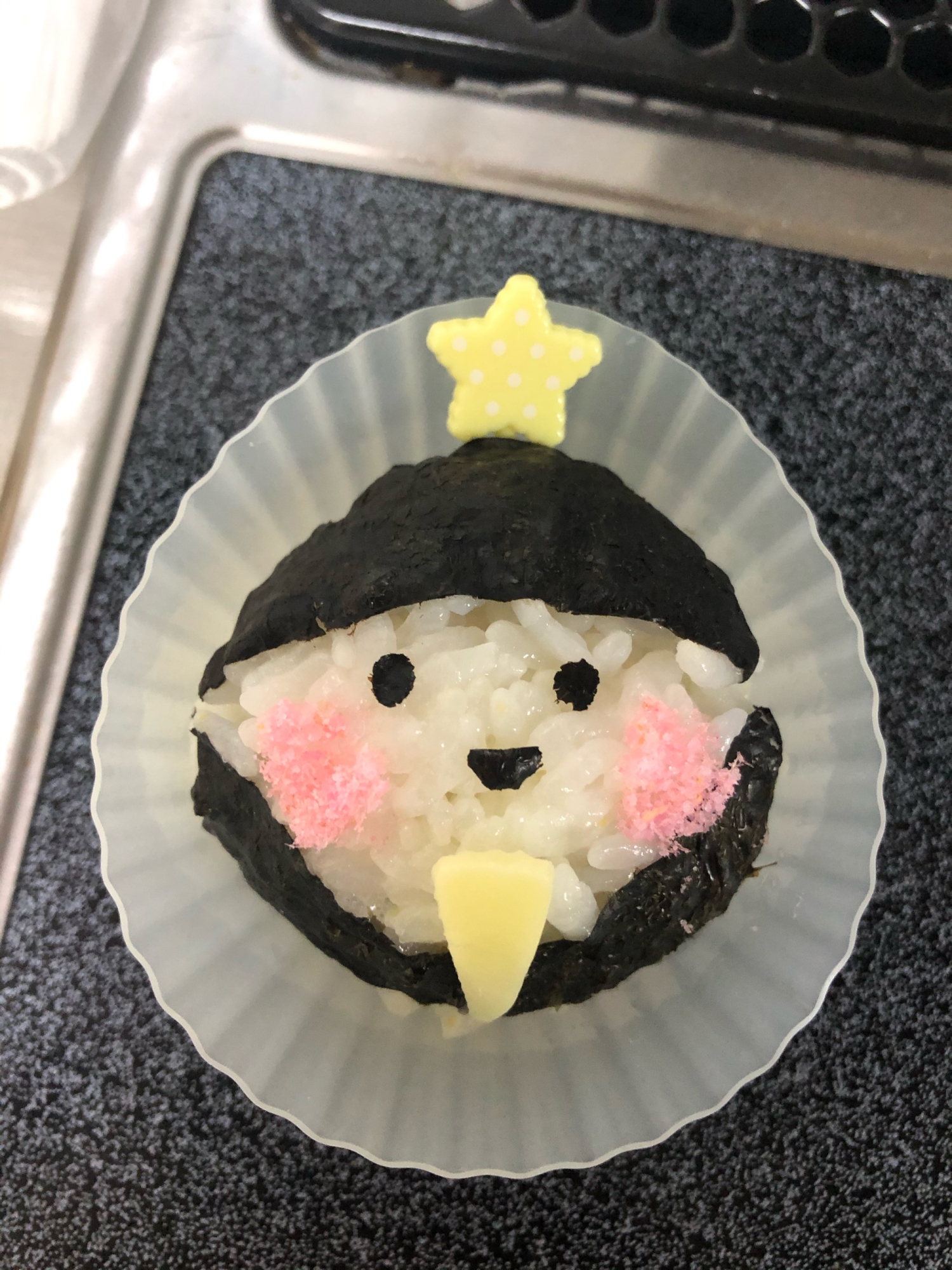 ひな祭りキャラ弁♡お内裏様のおにぎり