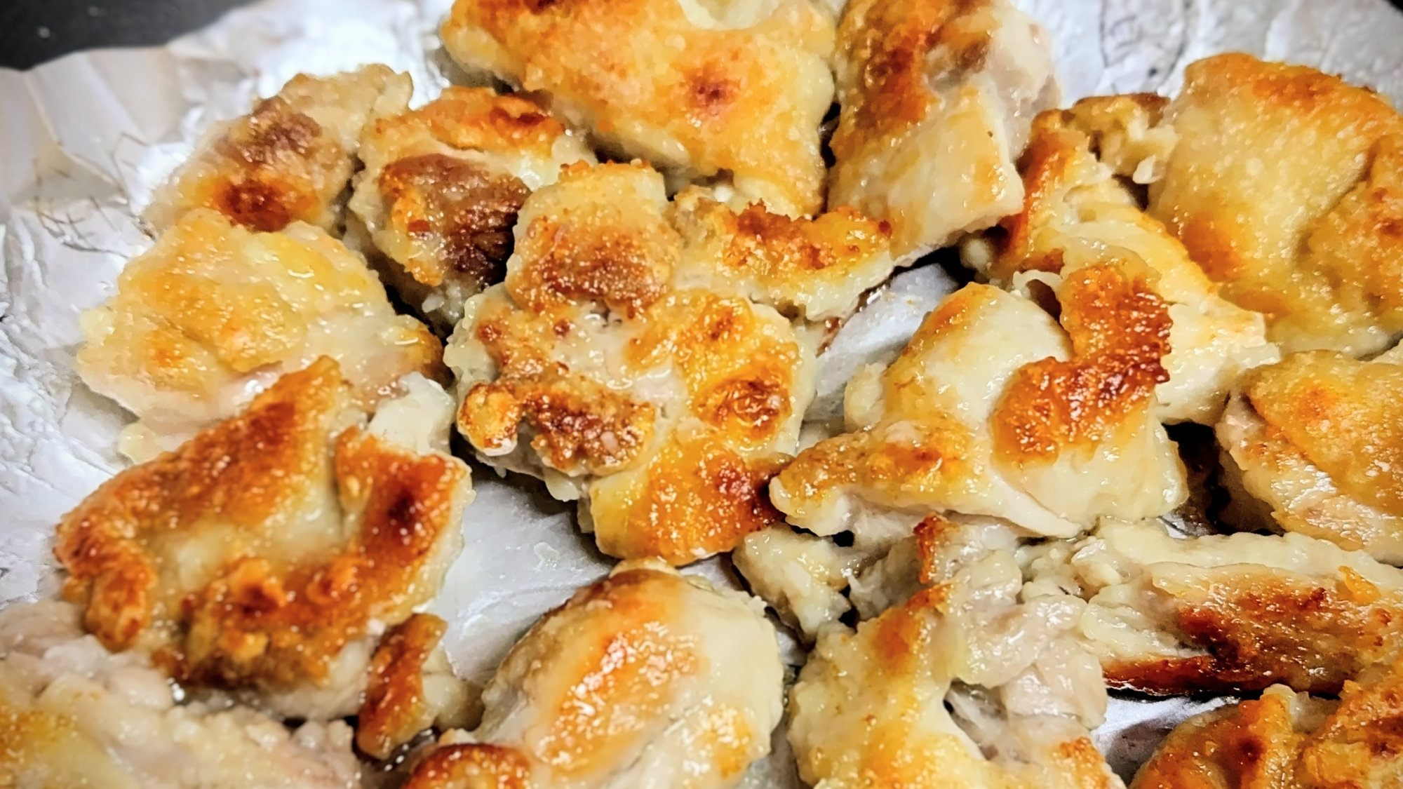 油不要！薄力粉&片栗粉で❦鶏もものカリカリチキン