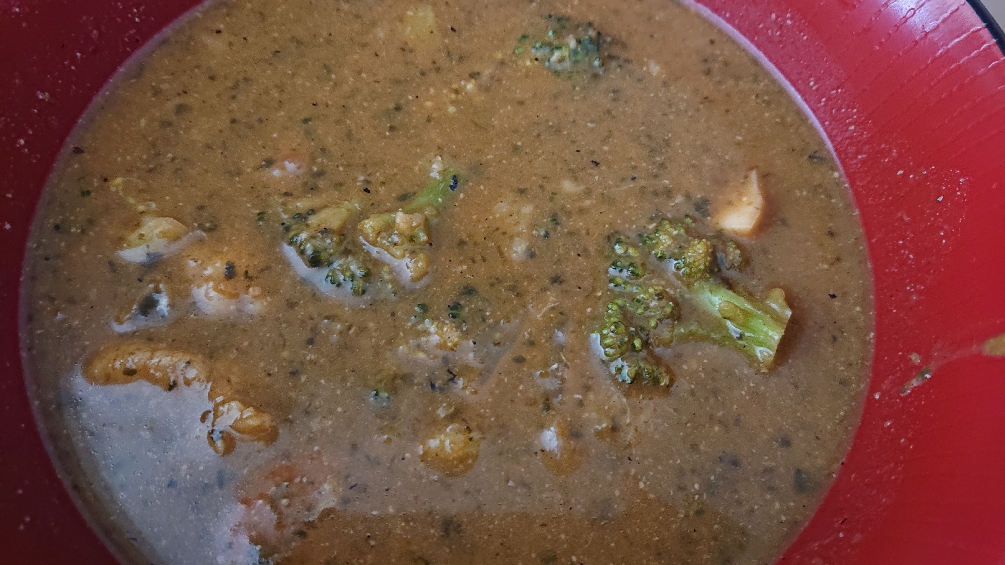 カレーの残りでほうれん草のチーズカレー