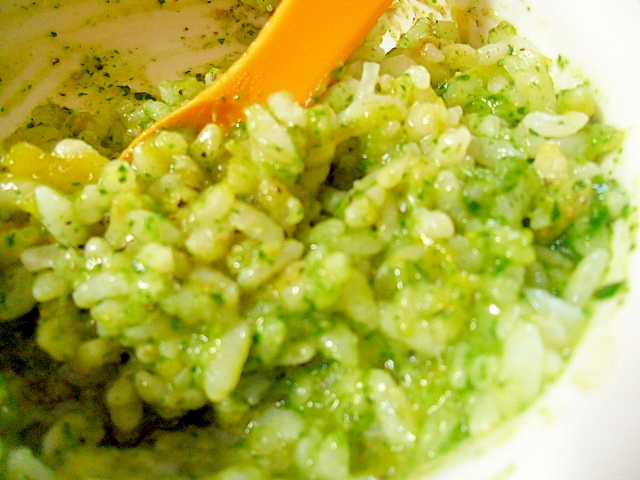 ほうれん草のごはん 離乳食 中期 レシピ 作り方 By ミスチバス 楽天レシピ ほうれん草のごはん 離乳食 中期 レシピ 作り方 By ミスチバス 楽天レシピ