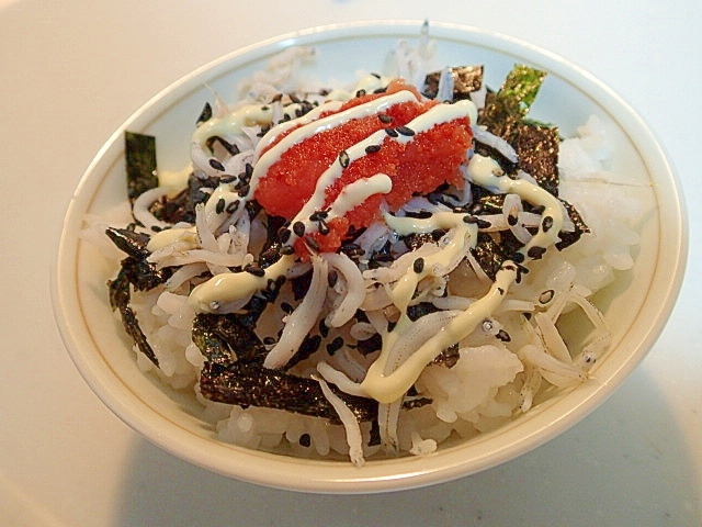 もみ海苔と釜揚げシラスと辛子明太子のご飯