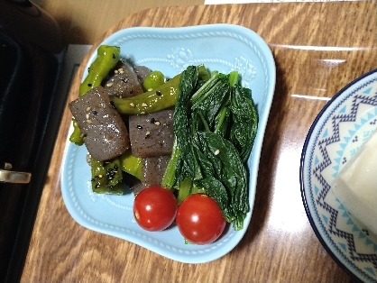 しし唐辛子と蒟蒻の炒め煮