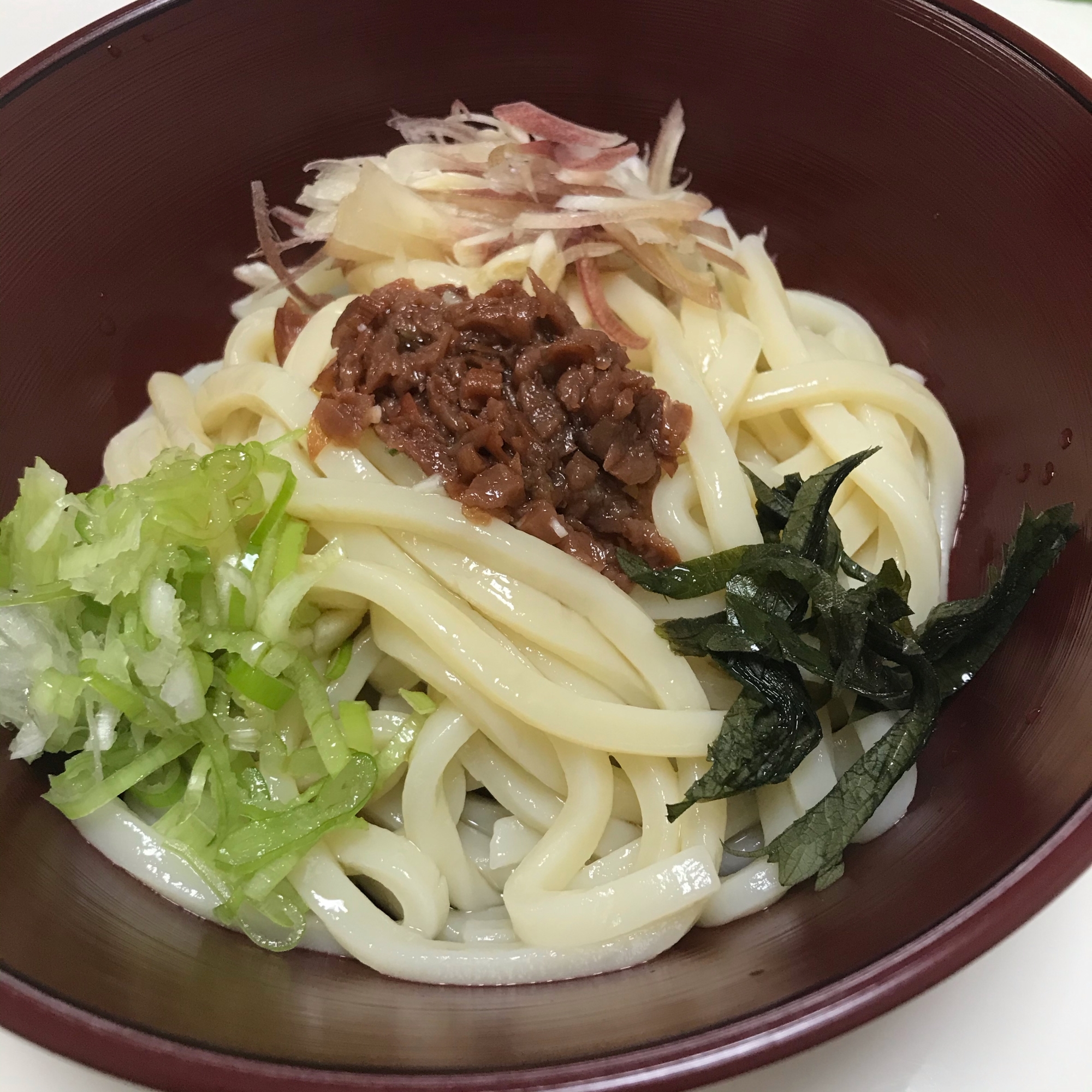 梅肉冷やしうどん