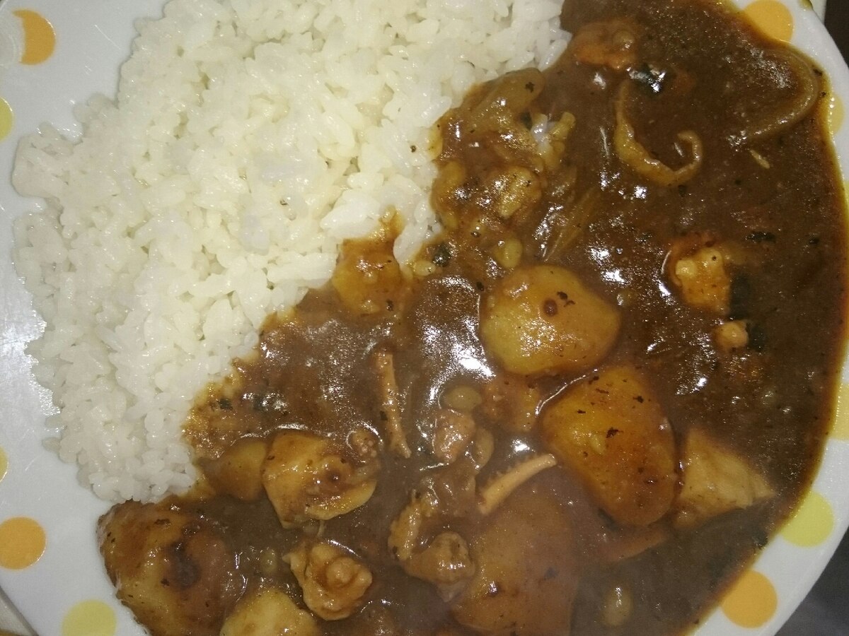 市販ルーで たくさん食べたいシーフードカレー レシピ 作り方 By ぽよ326 楽天レシピ 市販ルーで たくさん食べたいシーフードカレー レシピ 作り方 By ぽよ326 楽天レシピ