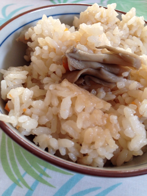 シンプル シンプル キノコの炊き込みご飯 レシピ 作り方 By Xmickyx 楽天レシピ シンプル シンプル キノコの炊き込みご飯 レシピ 作り方 By Xmickyx 楽天レシピ