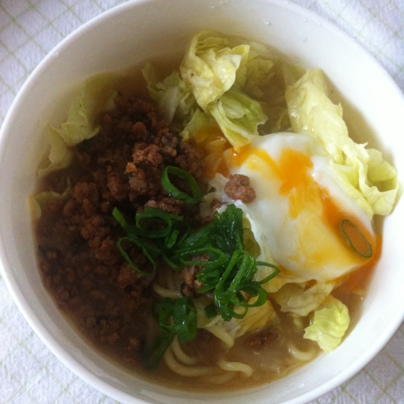 肉味噌のせ♬味噌ラーメン♬