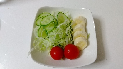 野菜サラダ♪ْ˖⋆（味噌ごまドレ）