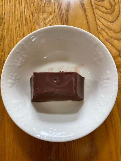 濃厚なチョコレート味で　ゼリーというより　まさにプリンで
美味しいスイーツです！