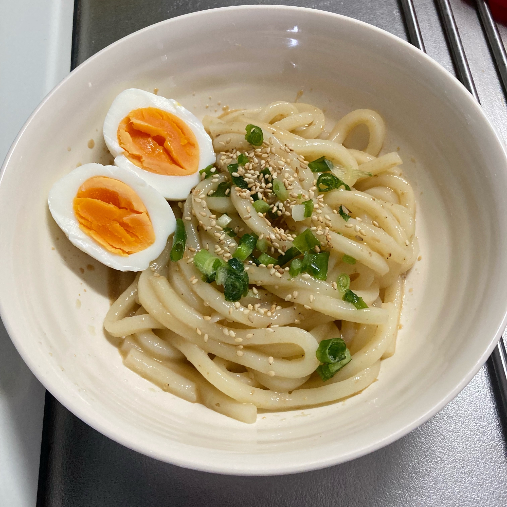 ゴマだれうどん