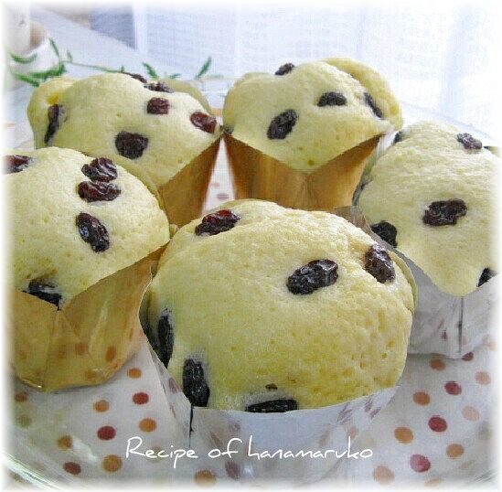 hmで簡単 レーズン入りカップケーキ レシピ 作り方 By はなまる子 楽天レシピ hmで簡単 レーズン入りカップケーキ レシピ 作り方 By はなまる子 楽天レシピ