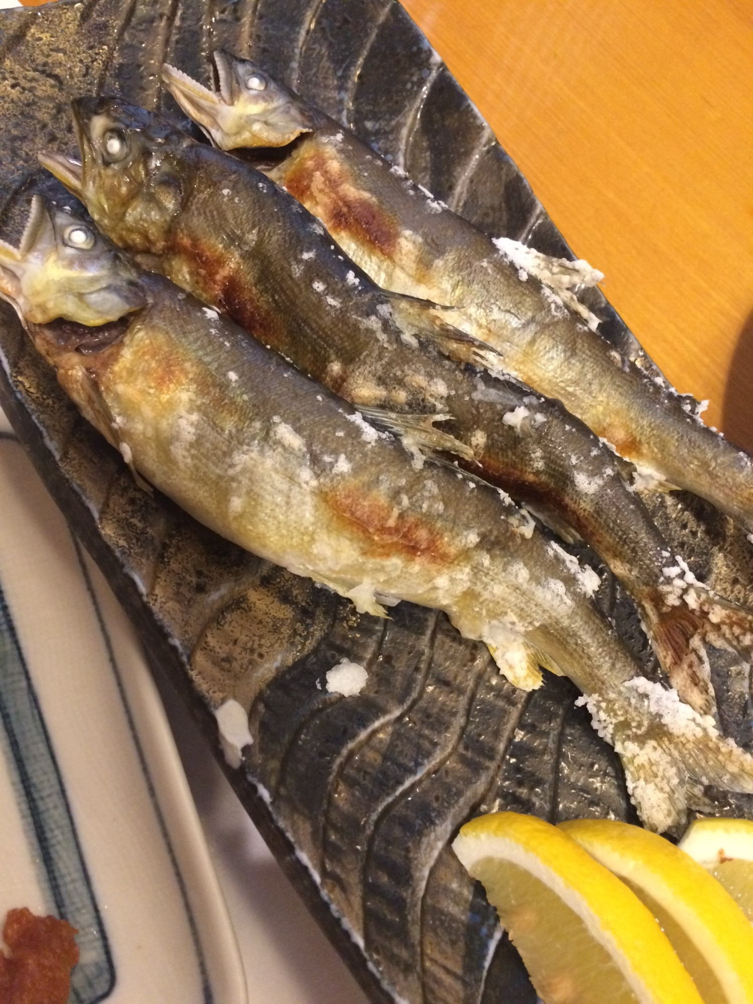 鮎の塩焼き レシピ・作り方 by けけり｜楽天レシピ