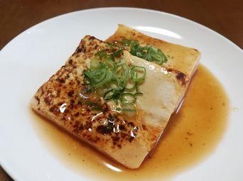 和風ソースの豆腐ステーキ