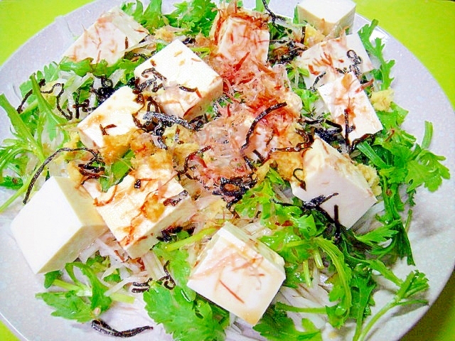 豆腐と大根春菊の塩昆布おかかサラダ