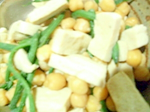 高野とひよこ豆といんげんの煮物