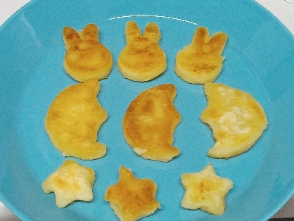 星の型抜くのが難しかった☆作るのが楽しく子どももパクパク食べてました^^
ちなみに真ん中のはお月さま✨