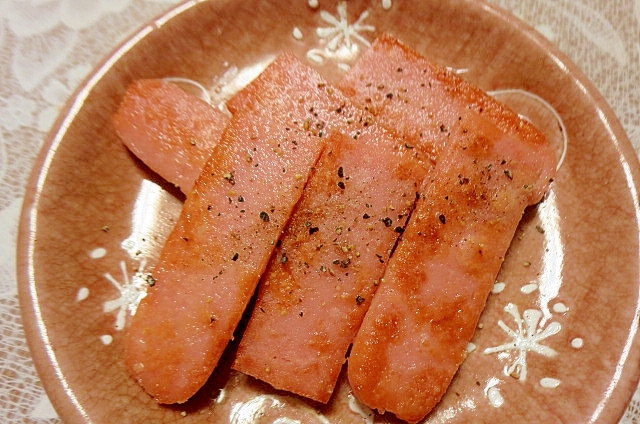 魚肉ソーセージの揚げ焼き