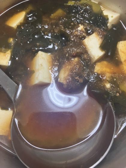 豆腐 玉ねぎ わかめ 亜麻仁油のお味噌汁