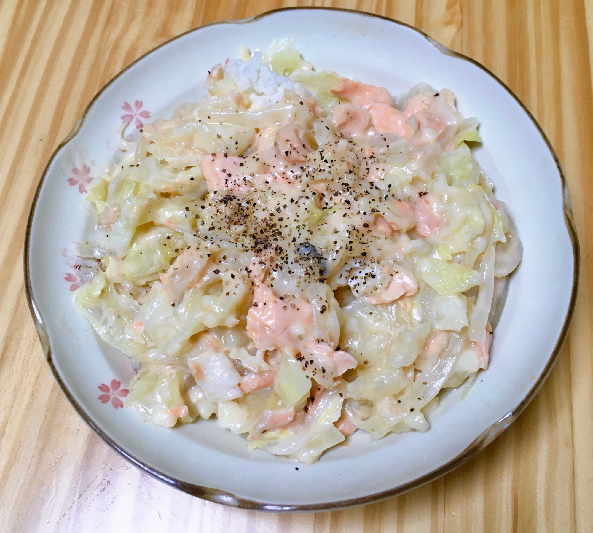 【ガス代節約】鮭とキャベツの米粉豆乳クリーム煮
