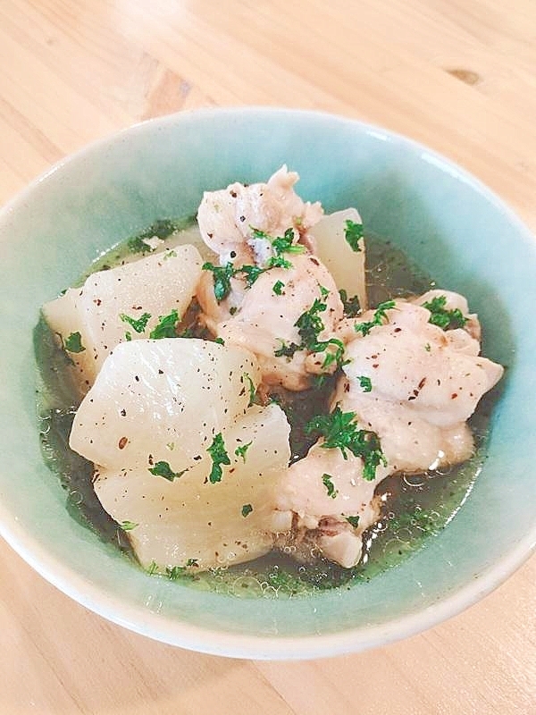 圧力鍋で＊手羽元と大根のスパイス香るスープ煮
