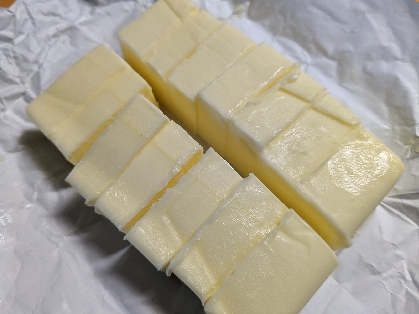 包丁に付かない♡バターorチーズの切り方と保存方法