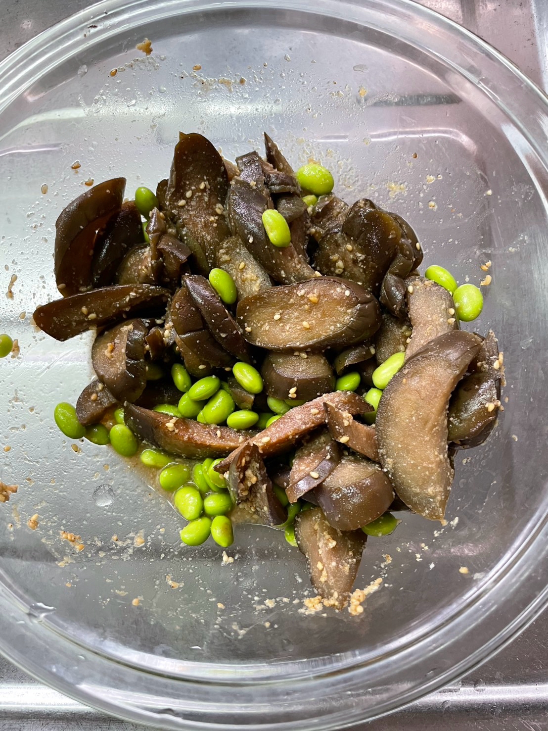 ナスと枝豆の胡麻和え