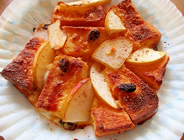 チーズとリンゴで秋味フレンチトースト　(宮城産)