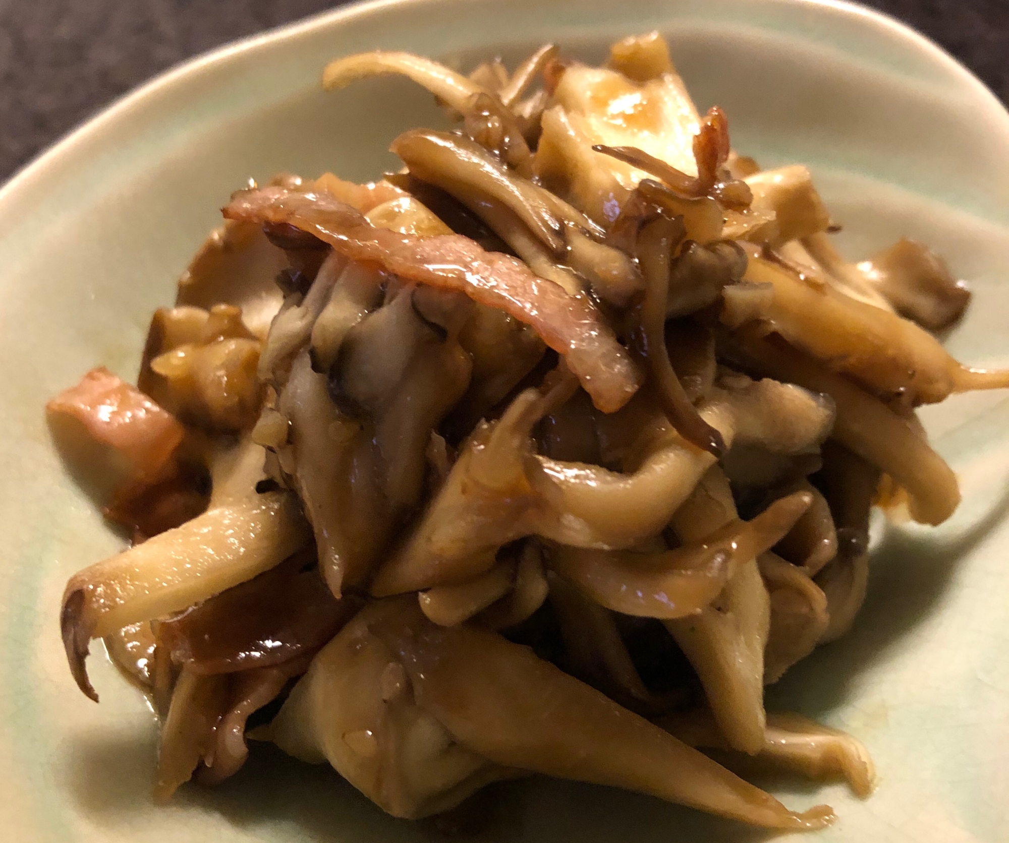 お手軽おつまみ 舞茸とバターの炒め物 レシピ 作り方 By ヒメモ 楽天レシピ