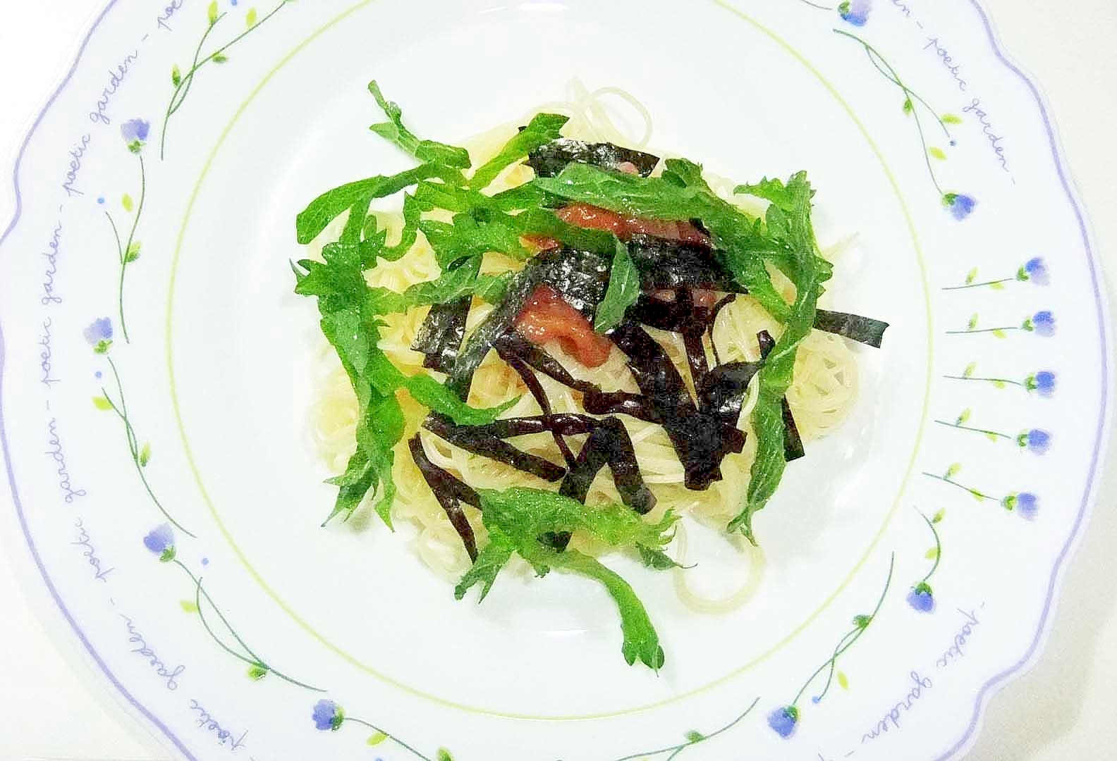 蜂蜜梅と海苔大葉パスタ