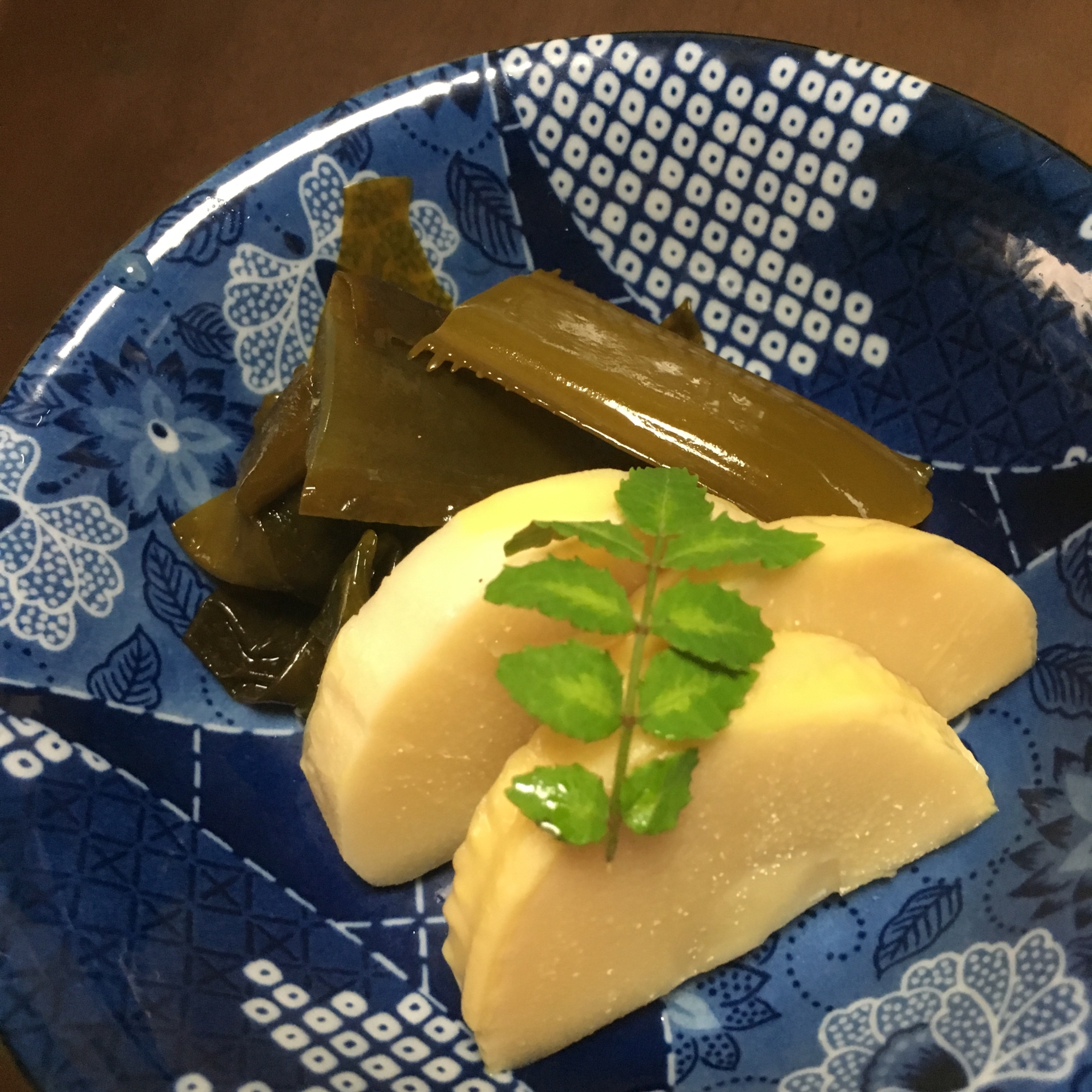 たけのこと茎わかめの煮物