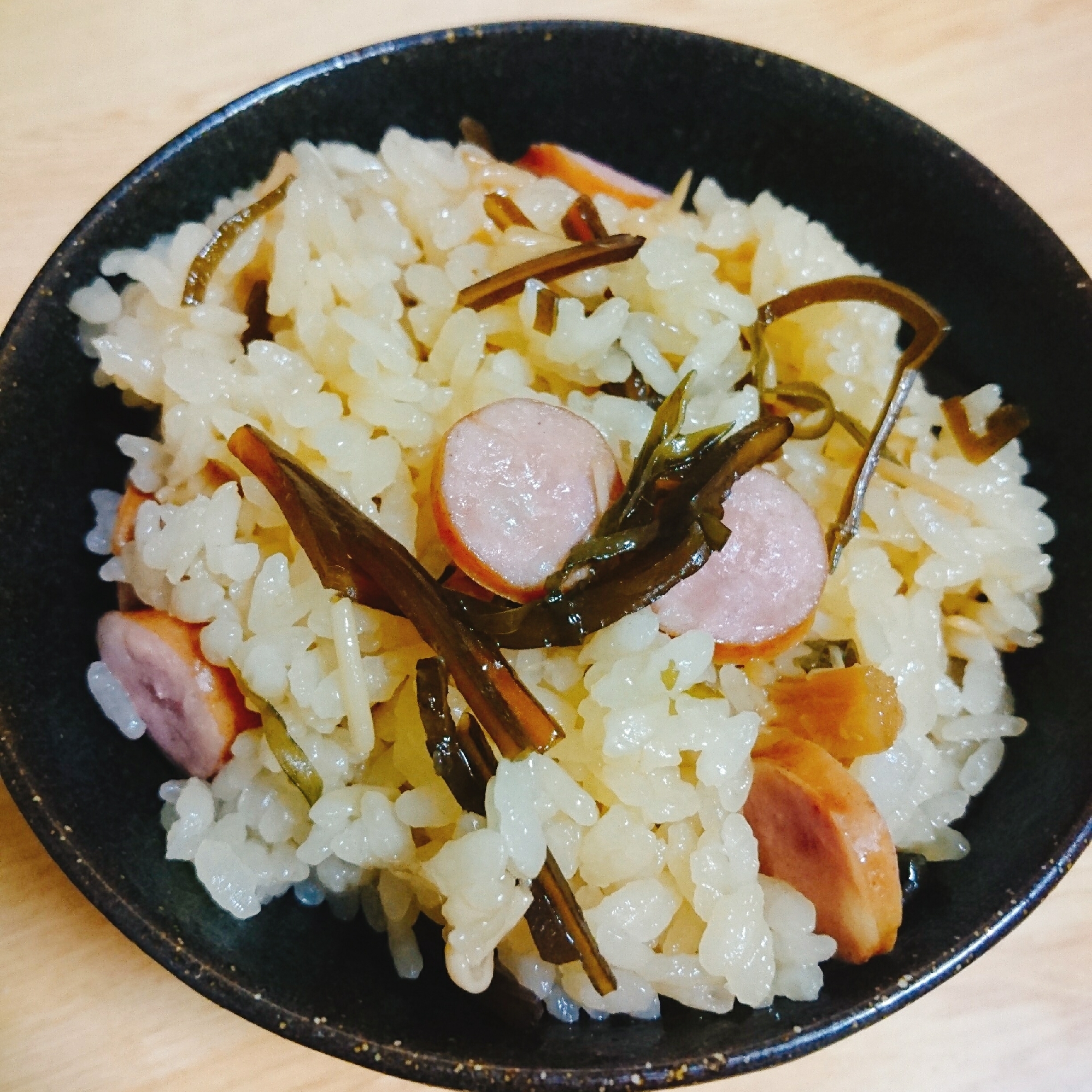 ウインナー なめたけ 塩昆布の炊き込みご飯