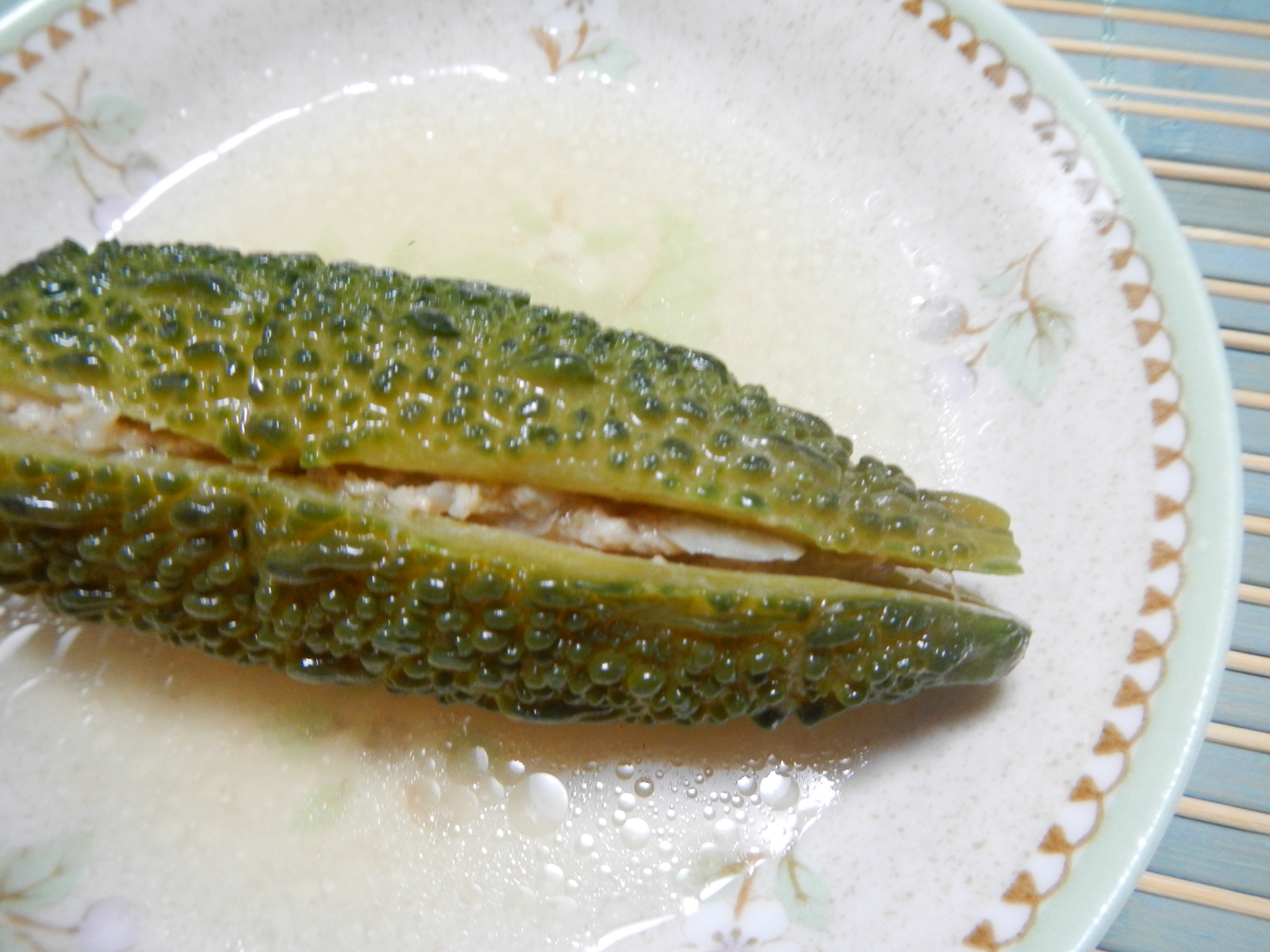 ゴーヤーの肉詰め・姿煮