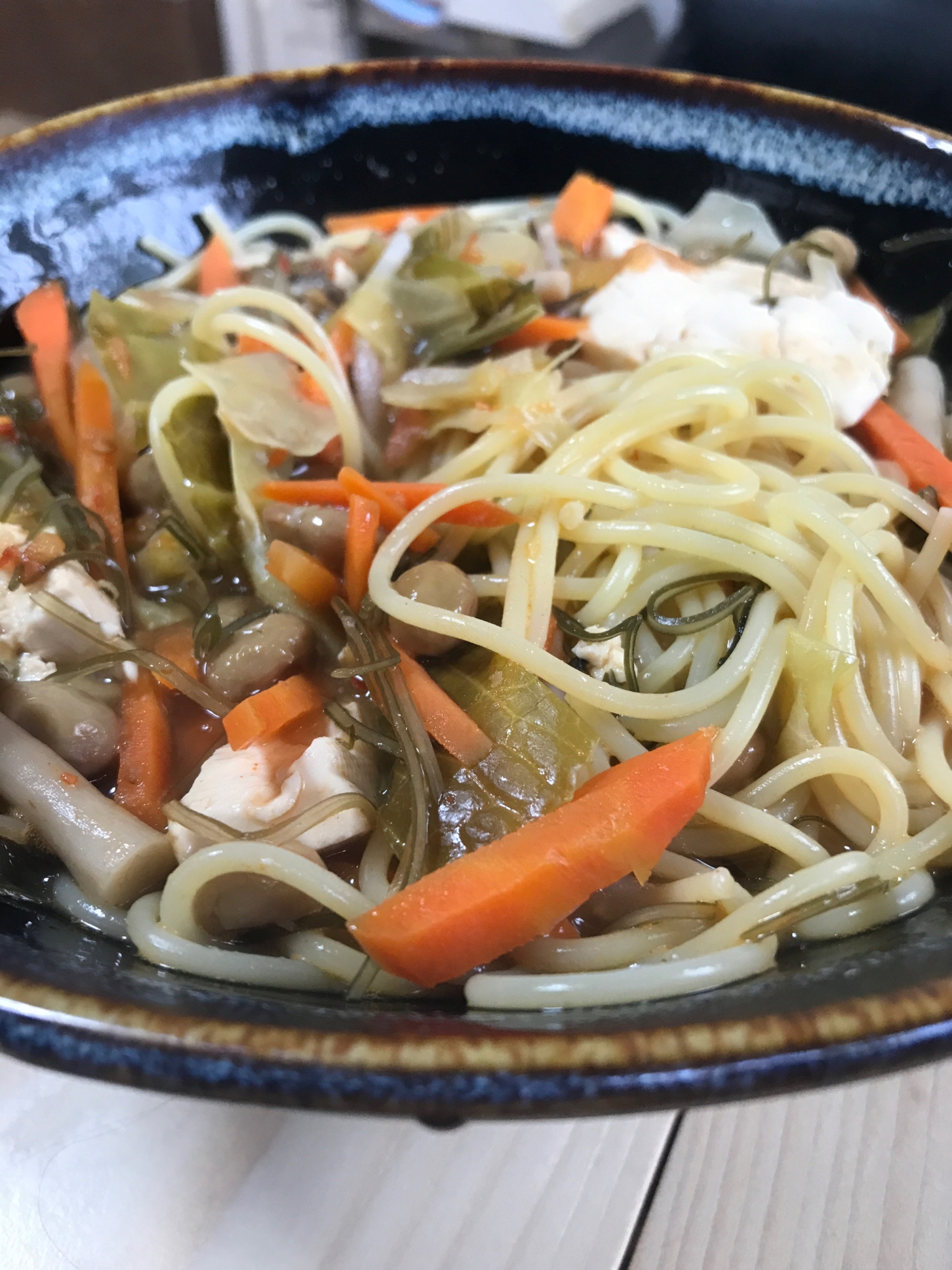 前日の残りで、けんちんパスタ