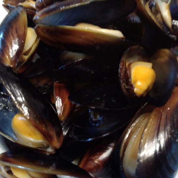 冷凍ムール貝のバター醤油蒸し レシピ 作り方 By 即日承認 はなこっち 楽天レシピ 冷凍ムール貝のバター醤油蒸し レシピ 作り方 By 即日承認 はなこっち 楽天レシピ