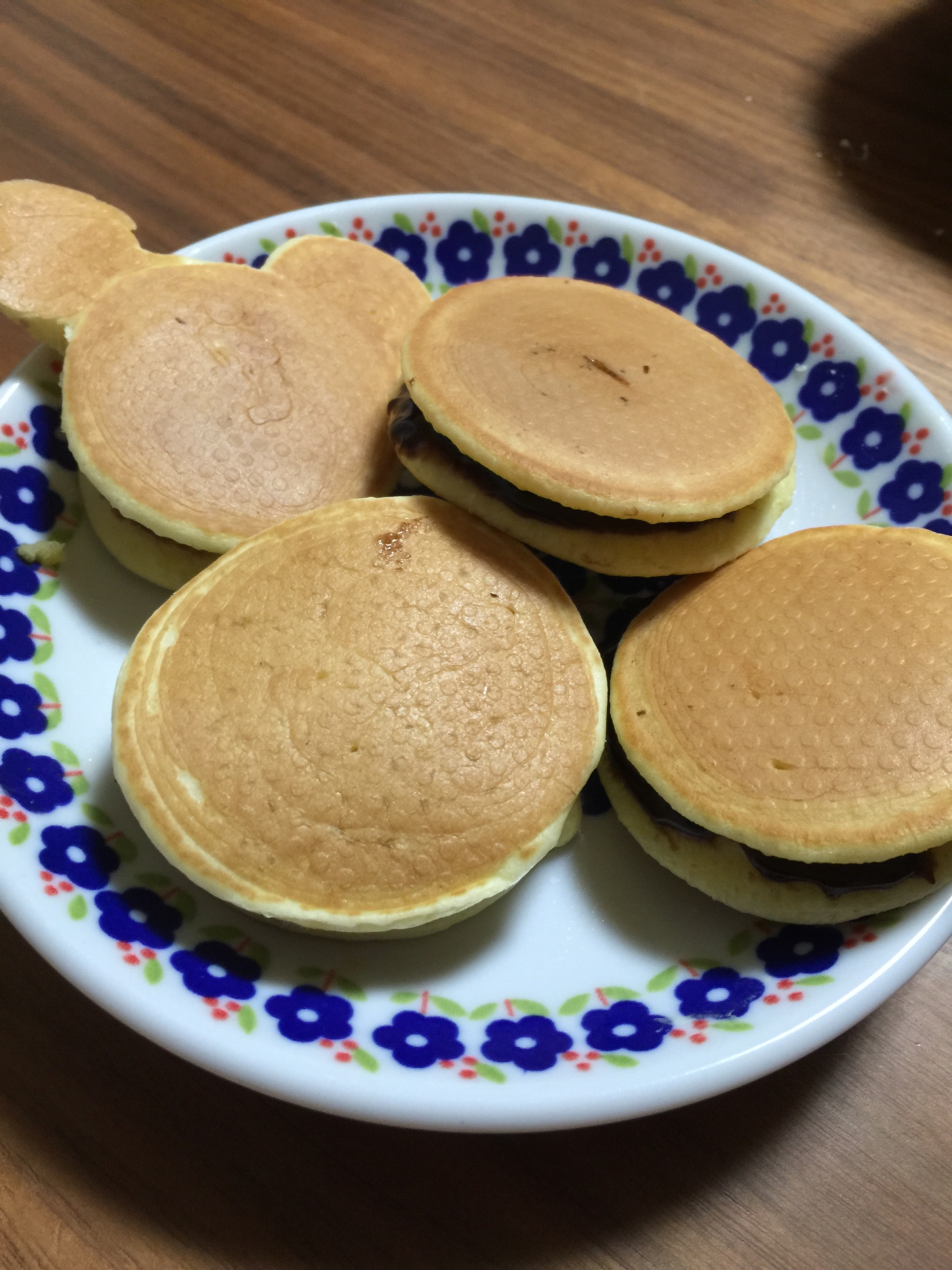 ホットケーキミックスでチョコどら焼き レシピ 作り方 By こたなれ 楽天レシピ