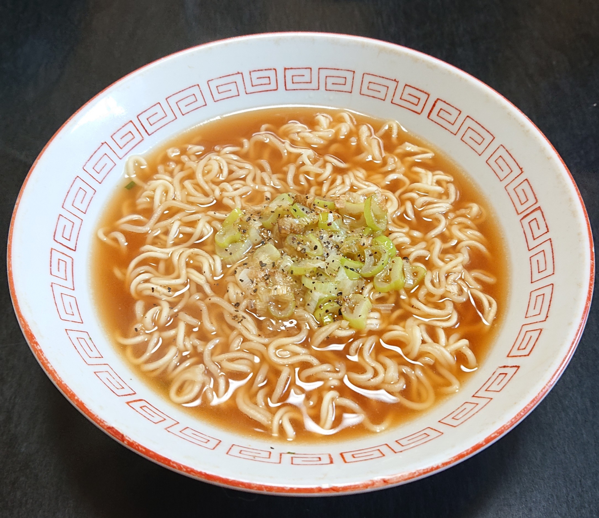 インスタントで☆オリーブネギの醤油ラーメン