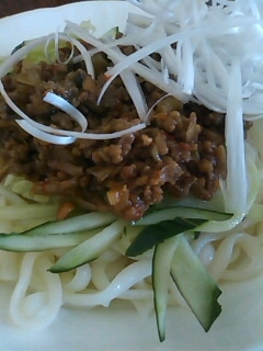 今回は息子の希望で麺をうどんにしました！美味しかったです☆また作ります☆