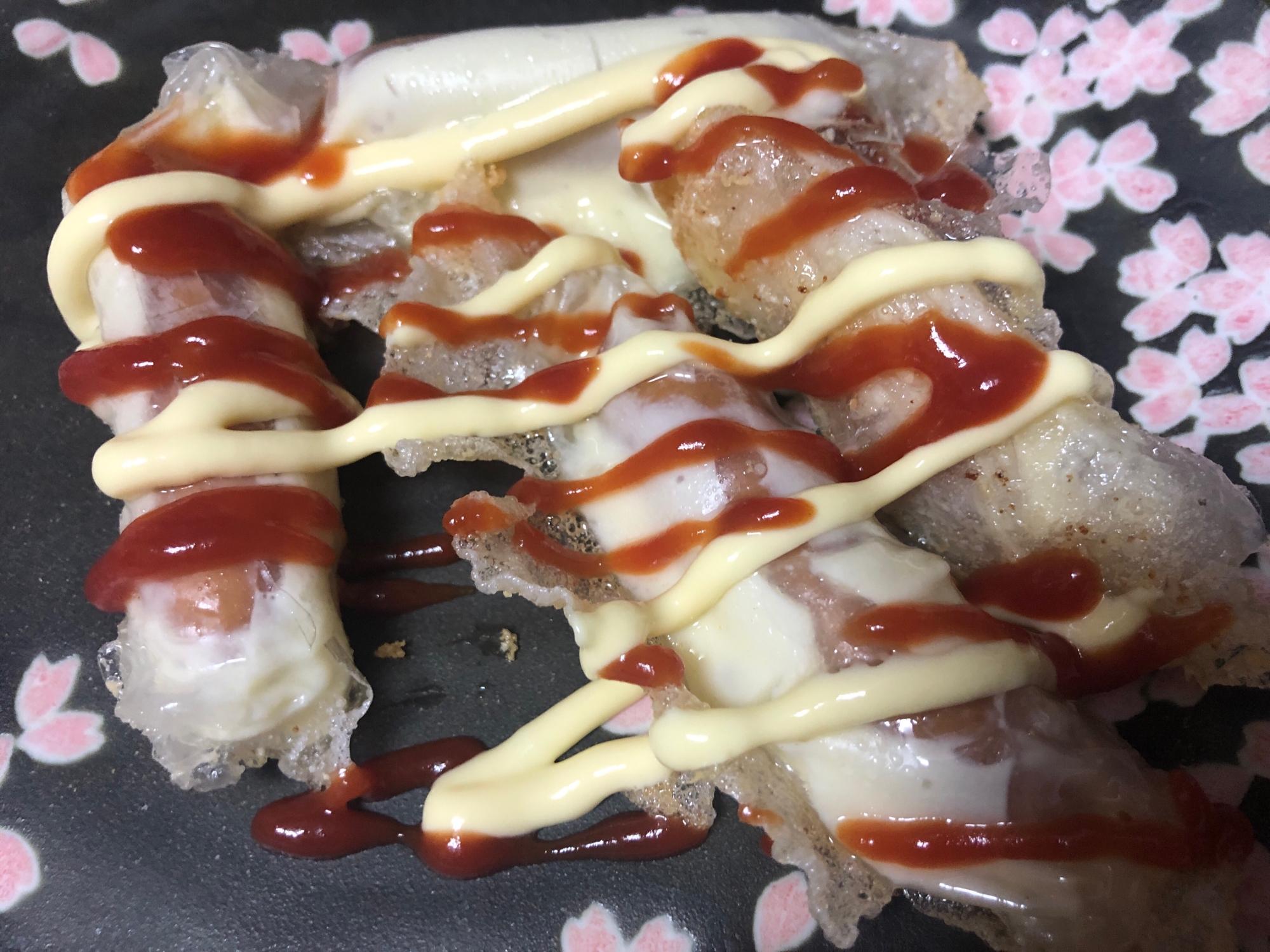 チーズウィンナーのライスペーパー揚げ